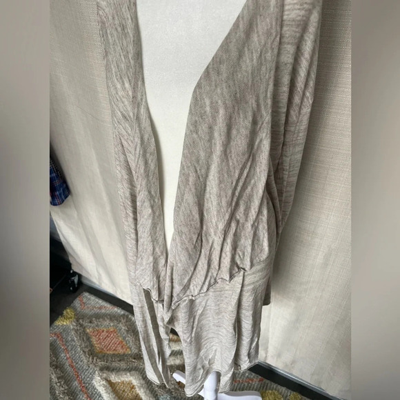 Women's H&M Cardigan Duster Sweater - Sz. M - Picture 2 of 7